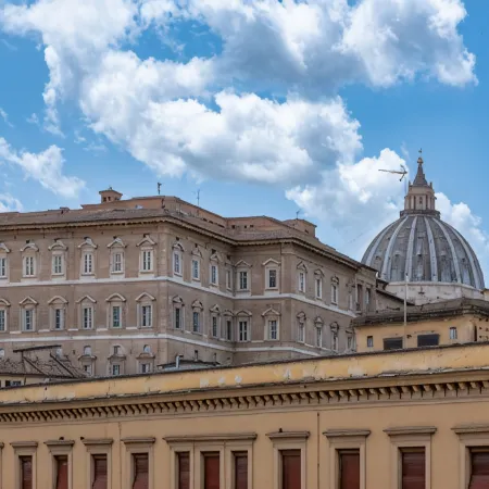 Domus Porta Angelica Отели рядом с достопримечательностью «Мост Святого Ангела»