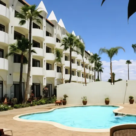 Corona Hotel & Spa