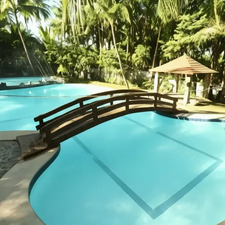 Villa Soledad Beach Resort