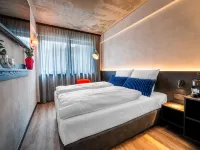 Savoy Hotel Hotels near Stadel Museum