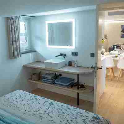 New apartment with garden, terrace, free parking in Duinbergen by the sea Rooms