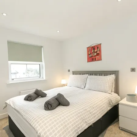 Cosy 3 Bedroom Home Next to Bicester Village!