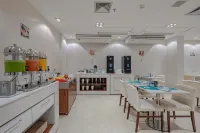 波多韋柳斯拉維耶羅酒店 - 早餐