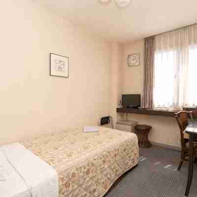 Kiryu Ace Hotel Rooms