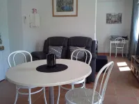Apt. T1 Bis in town on the 1st floor of a residence with terrace carractère - 3-Star