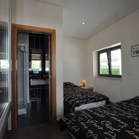 House with 9 bedrooms,9 bathrooms,11 AC,wi-fi,pool and fitness