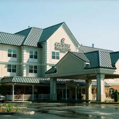 Country Inn & Suites by Radisson, Brockton (Boston), MA