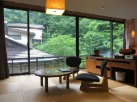 Tokinenoyado Yunushiichijoh - parking
