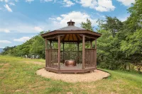 New! Sunset Mountain Retreat - Chalets