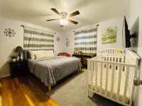 Your Comfy Home in Pittsburgh with King beds and free parking - balcony