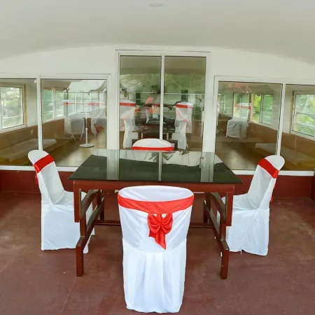 Indraprastham Houseboat