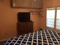 Waterfront 80' heated pool hottub Gorgeous views 20 mins to Key West & Marathon - WiFi