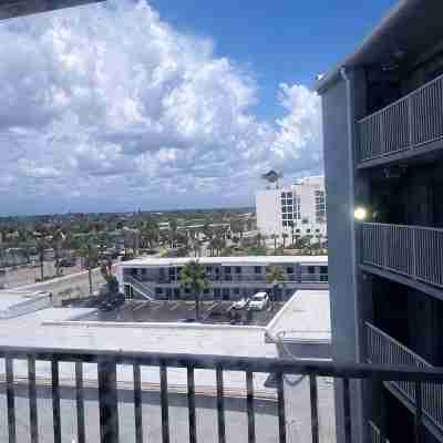 Come chill with us.  Enjoy this cozy condo with beach access and a pool. Others