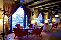 Hotel Gradina Morii - 3-Star