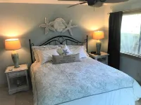 Amazing Location in Beautiful Blue Mountain Beach.  75 Yards from the Sand... - Badekar