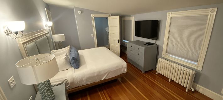 Downtown Bar Harbor 5 BR Townhouse Ξενοδοχεία στην πόλη Bar Harbor