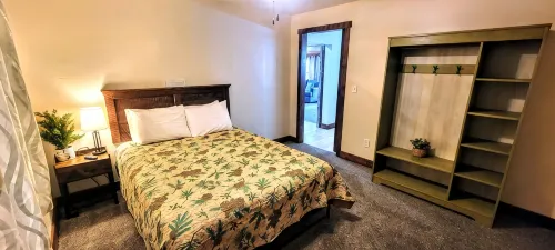 Lynnhurst Resort-Private cabin on Kentucky Lake with Hot Tub - Wifi