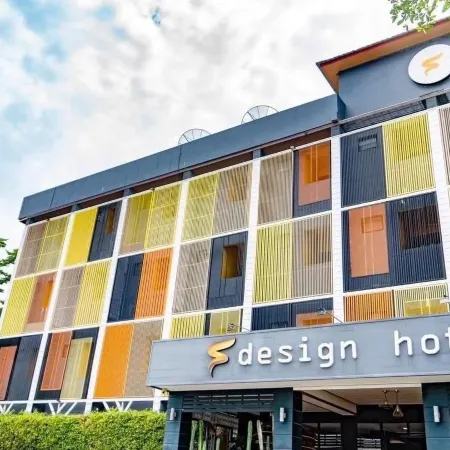 The S Design Hotel