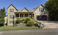 Elite Escape-2 POOLS, Splash Pad, PoolTable, Hot Tub, Patio w/Fire Pit+Fireplace