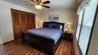 Cozy Ranch with Scenic Golf Course view - 3-Star