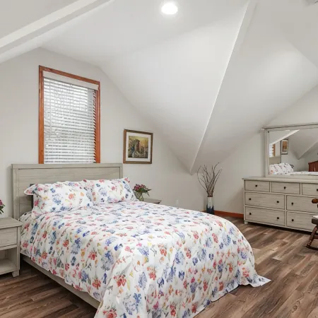 Cheerful Home, 3B, 3B, 2 Blocks to the Ocean