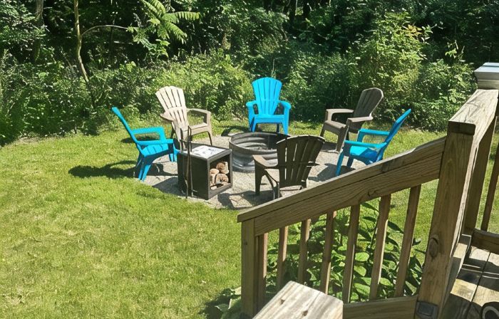 Two separate updated secluded cottages for one price. near beach & restaurants