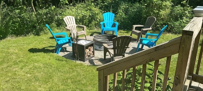 Two separate updated secluded cottages for one price. near beach & restaurants Hotels in Chikaming Township