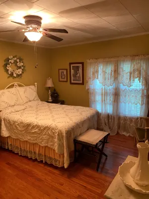 Unwind in the Ozarks - WiFi