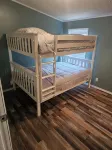 Red Oak Retreat - Cabin on the Water - Wi-Fi