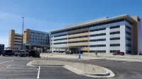 La Quinta Inn & Suites by Wyndham Minot - parking