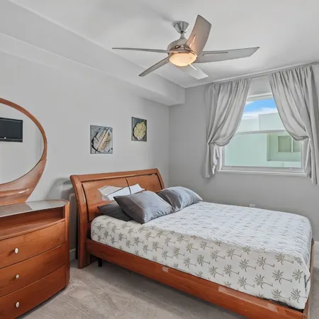 4th Floor AMAZING Direct Ocean Condo! 2500sqft!