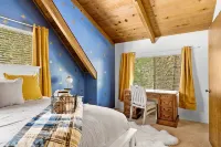 ✥ Beautiful Forest, Family Friendly cabin, Lake Access , Pets Welcome ✥ - شاليه