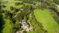 Glen-Yr-Afon House Hotel - parking