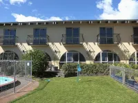 299 on Devon West - Pools