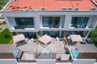 Valen Mare Suites - Hot Tub