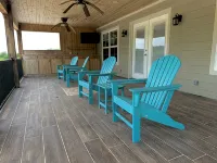 Small Town Richness at Salt Creek Inn  4 Bed 4 Bath Graham, TX - Homestays