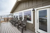 Panoramic Ocean Views! Large groups, pet friendly, game room. - 3-Star