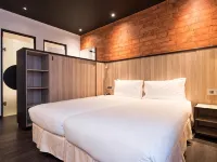 Onomo Hotel Maputo Hotels near Central A