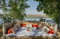 Pangarh Lake Retreat - Parking