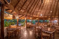 Hotel Pasatiempo - خدمة نقل من وإلى المطار