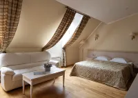 Hotel Kochubey-Center - 3-Star
