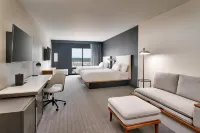 Courtyard Ames Hotels near Reiman Gardens