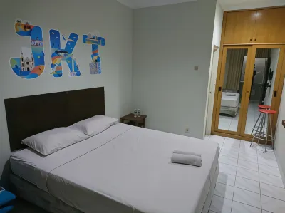 Murad Icon Jakarta Các khách sạn gần Sampoerna Strategic Square