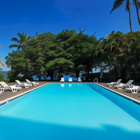 Hilo Hawaiian Hotel, Trademark Collection by Wyndham
