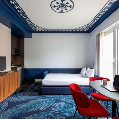 Aparthotel Adagio Paris Haussmann Champs Elysées Các khách sạn gần Nhà hát Marigny