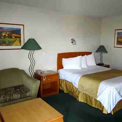 Ramada Limited Merritt Rooms