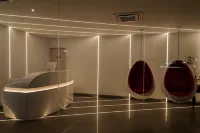 Astro Pasadena Hotel