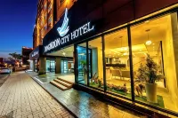 Jungmoon City Hotel & J-Hill Hotel