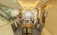 Royal Charm Hotel Danang - sarapan
