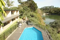 Waterfalls Estate - Motel & Campground Hotels in Haruru